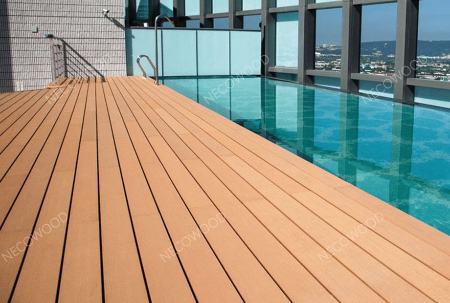 Decks de piscina WPC e placas compostas para vilas no Kuwait