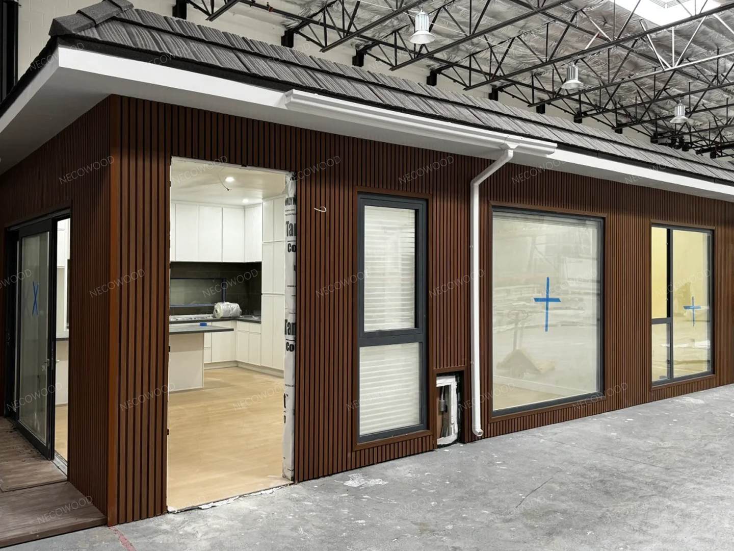 Construído para o Sol Australiano: Sistemas WPC de alto desempenho NECOWOOD são lançados oficialmente na Austrália