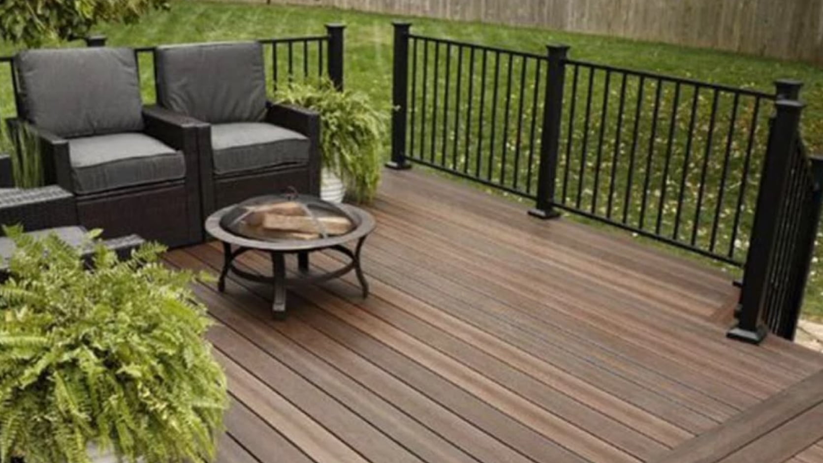 Necowood 3D embossed ASA decking on guest balcony terrace